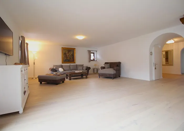 Kaiserstube * גרמיש-פרטנקירכן